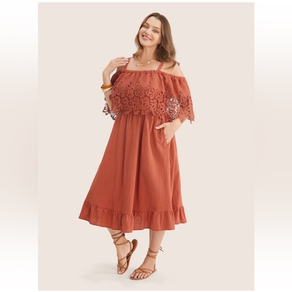BloomChic Plus Size Solid Cold Shoulder Contrast Lace Pocket Ruffle Hem Dress - Picture 2 of 7
